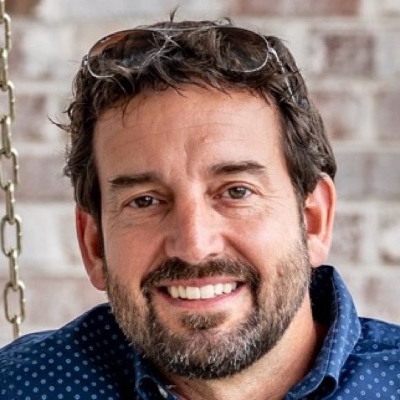 Profile Picture of Kevin Crouse (@khcrouse) on Poshmark