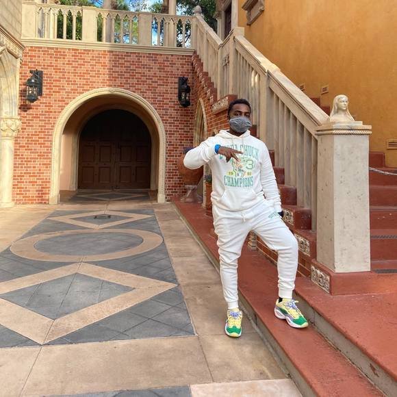 Profile Picture of Jamal Barconey (@barconey) on Poshmark