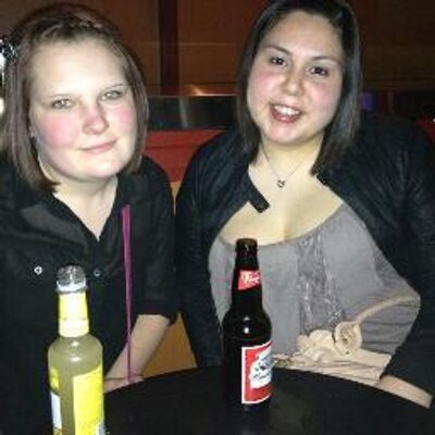 Profile Picture of Candace Huey (@Candacehue) on Twitter