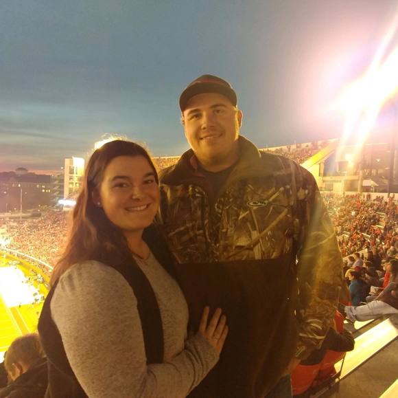 Profile Picture of Dustin Wheat (@dustinwheat3) on Poshmark