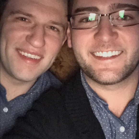 David Bannasch-ruzicka - Poshmark Profile Picture of David Bannasch-ruzicka (@davidbannasc665) on Poshmark