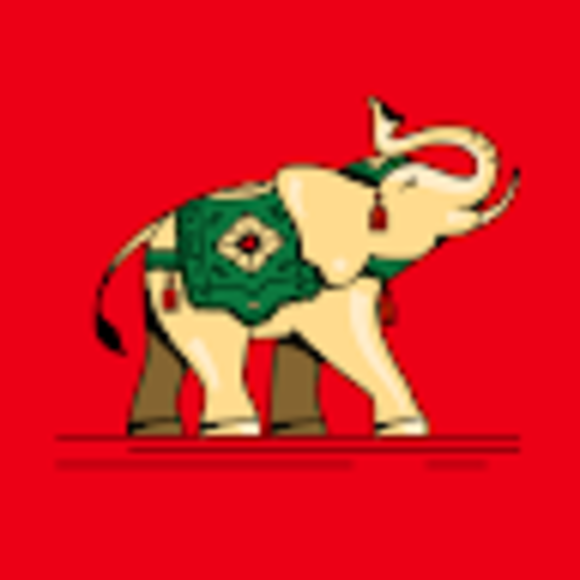 Profile Picture of Shelly Lucas (@tradgic3) on Poshmark