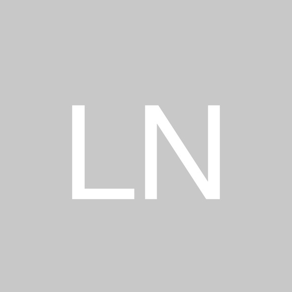 Profile Picture of Levindo Nolf (@danielledeon) on Poshmark