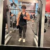 Profile Picture of Sam Clement (@samclement) on Youtube