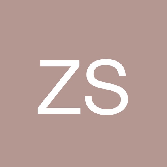 Profile Picture of Zoey Shaffer (@zozo10101) on Poshmark