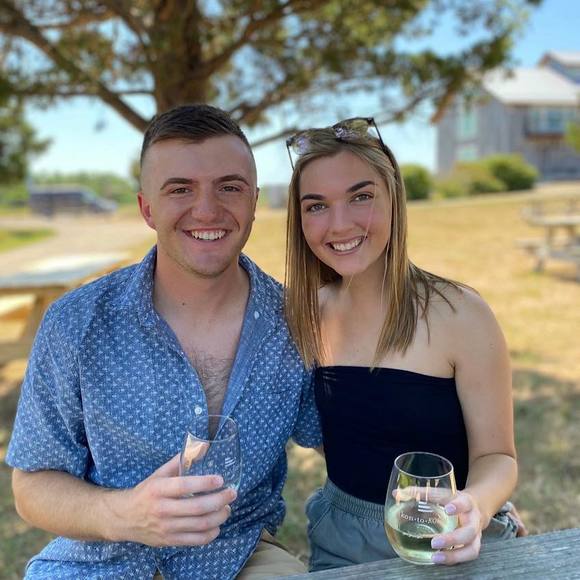 Profile Picture of Cameron Loomis (@crazycam98) on Poshmark
