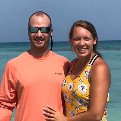 Profile Picture of Elizabeth Carlton (@libby_lou1993) on Twitter