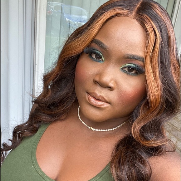 Profile Picture of Malika Thomas (@malika0203) on Poshmark