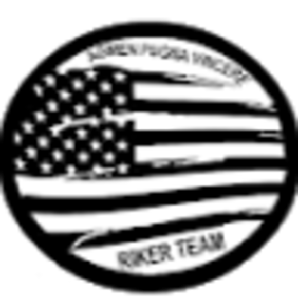 Profile Picture of Derek Goodbar (@gamezilla900) on Poshmark