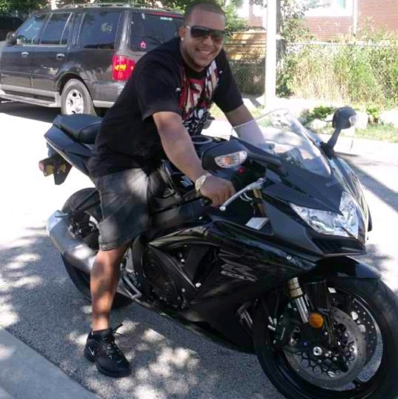 Wilson Ramos - Poshmark Profile Picture of Wilson Ramos (@wilson5975) on Poshmark