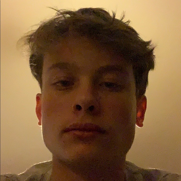 Profile Picture of Jonathan Solin (@jonathansolin) on Poshmark