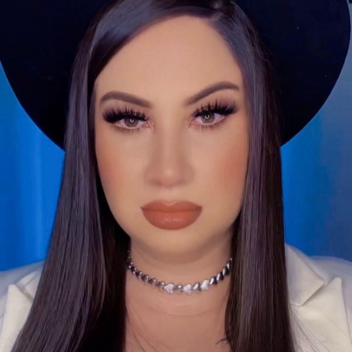 Profile Picture of 𝕃𝕠𝕣𝕖𝕟𝕒 𝕊𝕒𝕟𝕥𝕠𝕤 (@eng.lorenasantos) on Tiktok