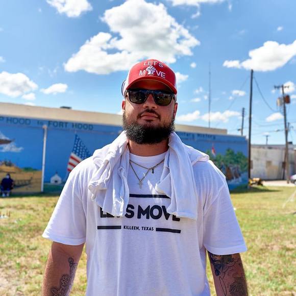 Profile Picture of Jonathan Hildner (@jonathan_6) on Poshmark