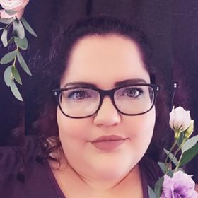 Profile Picture of Anna Meggs (@alexandriamusicforever96) on Pinterest