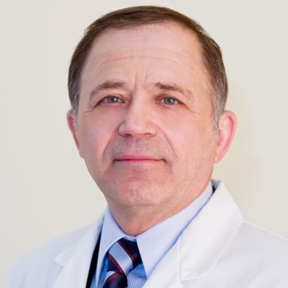 Profile Picture of Sergey Pugach (@sergeypugach) on Poshmark