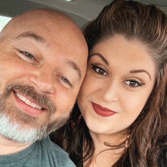 Profile Picture of Hailey Ray (@haileycoate14) on Poshmark