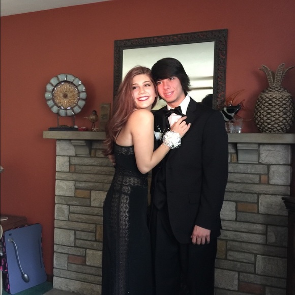 Rachel Radziewicz - Poshmark Profile Picture of Rachel Radziewicz (@rachel_bernie) on Poshmark