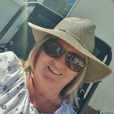 Profile Picture of Jo Hughes (@johughes2302) on Twitter