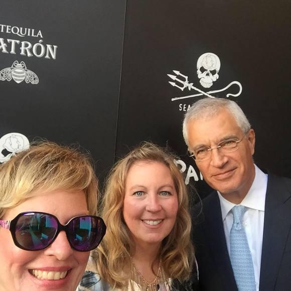 Profile Picture of Nikki Mansuy (@nikkib9803) on Poshmark