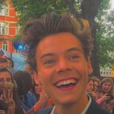 Profile Picture of Erin Peshtani (@PeshtaniErin) on Twitter