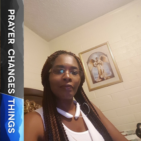 Profile Picture of Michele Magee (@shabble1) on Poshmark