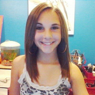 Profile Picture of Leah Michelle Walton (@iheartbras99) on Twitter