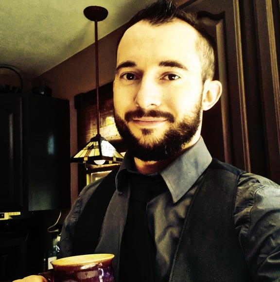 Profile Picture of Peter Ulrich (@petersaurusrexx) on Poshmark