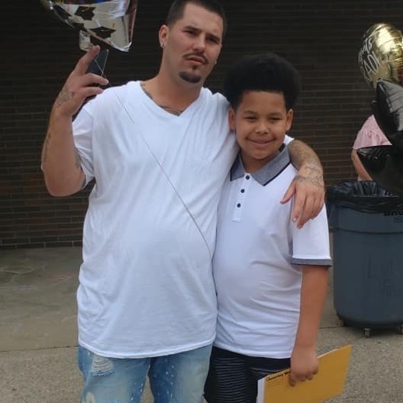 Profile Picture of Christopher Wright (@chriswright6288) on Poshmark