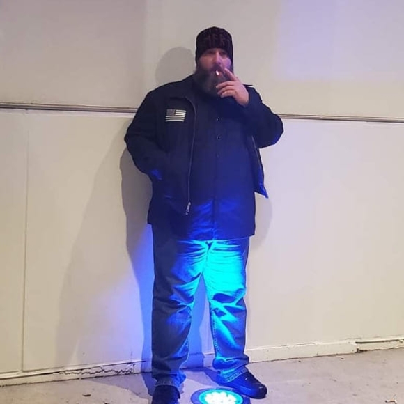 Profile Picture of Joseph Gaertig (@joegaertig) on Poshmark