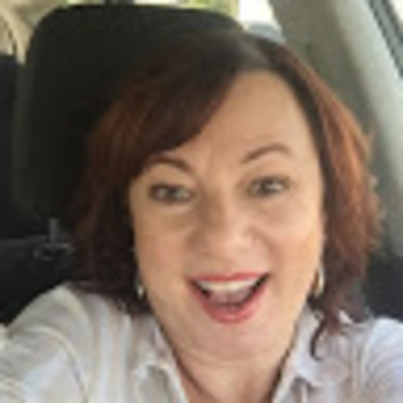 Profile Picture of Jagna Kosakowski (@jagnakosakowski) on Poshmark