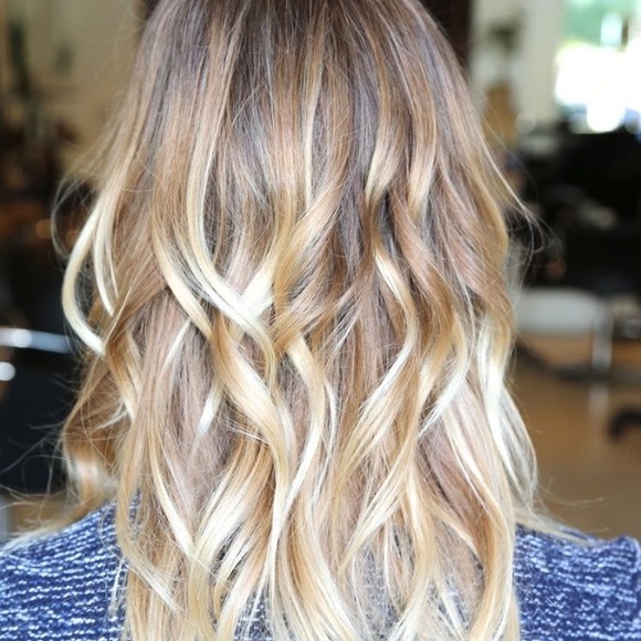 Profile Picture of Heather Hisgen (@hhisgen89) on Poshmark