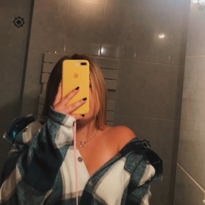 Profile Picture of Candice Robert (@candicerobert5) on Twitter