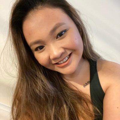 Profile Picture of Deborah Toledo (@holadeborah) on Twitter