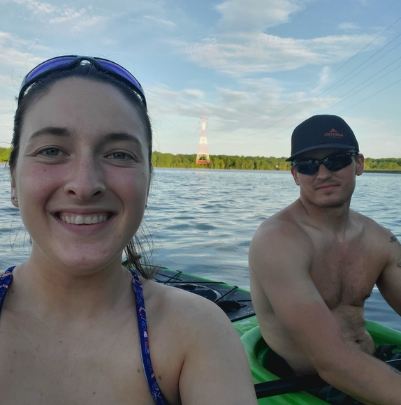 Profile Picture of Taylor Weeter (@tmweeter) on Poshmark