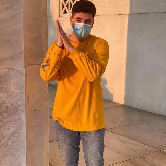 Profile Picture of Caleb Barger (@cbarger27) on Poshmark