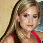 Profile Picture of Hilary Tress (@hilarytress) on Instagram