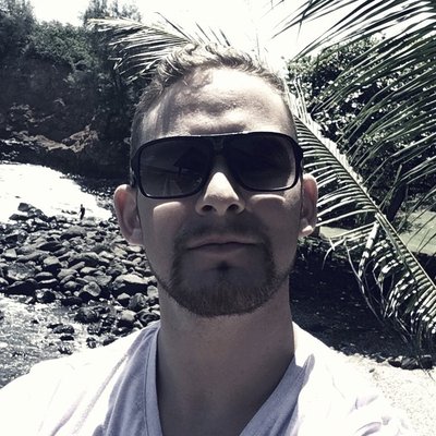 Profile Picture of Christian Shaffer (@Sunrocksinger) on Twitter