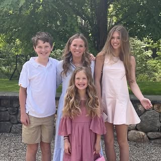 Profile Picture of Abby Larson (@abbydlarson) on Instagram
