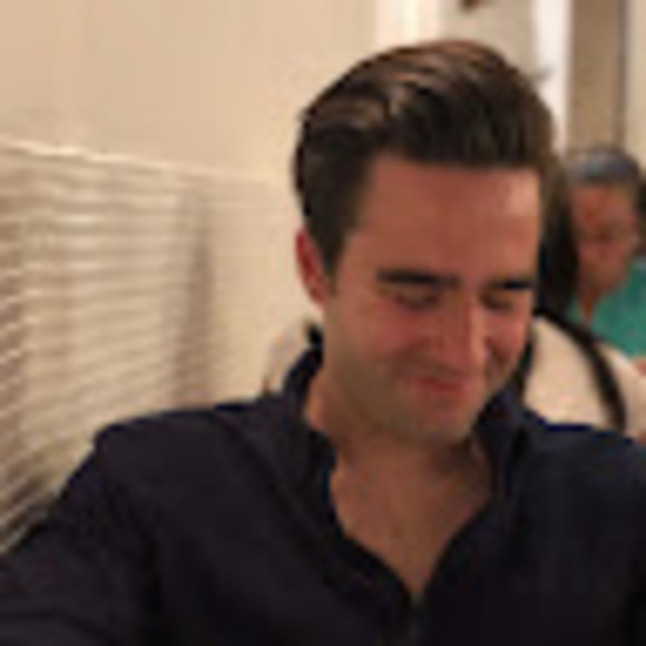 Profile Picture of Greg Knight (@gbaynesknight) on Poshmark