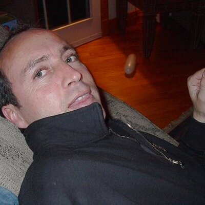 Profile Picture of Gerry Simpson (@blizzardf1) on Twitter