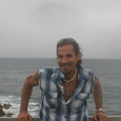 Lance Louis Carbella - Twitter Profile Picture of Lance Louis Carbella (@AllQueensJewels) on Twitter