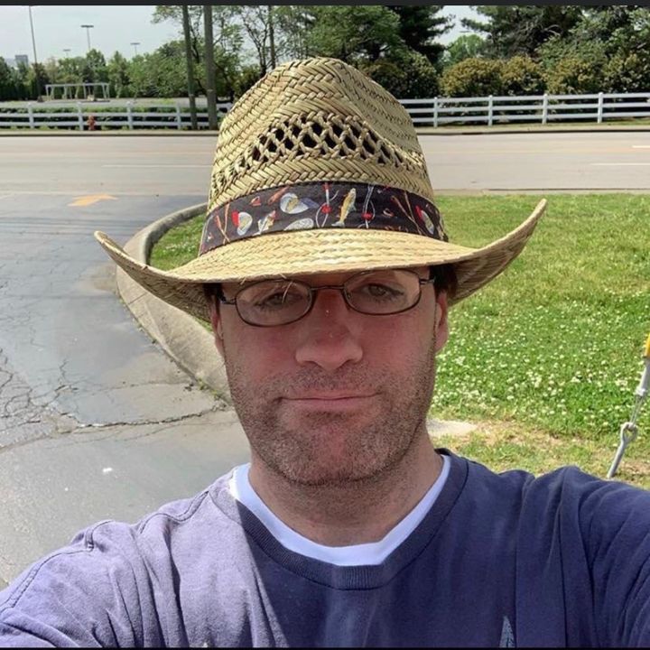 Profile Picture of Dan Fallon (@danralph75) on Tiktok