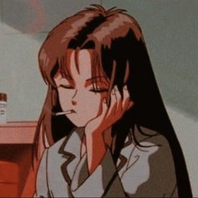 Profile Picture of Clara 🌊 (@selforeooff) on Pinterest