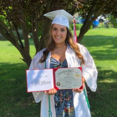 Profile Picture of Kim Caputo (@kb54737) on Twitter