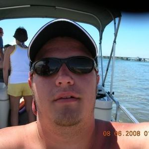 Profile Picture of Matt Reeder (@matthewreeder) on Myspace