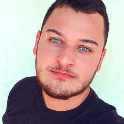 Profile Picture of Jonathan Max (@J0nathanMax) on Twitter