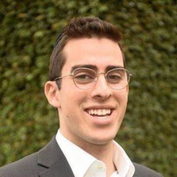 Profile Picture of Avishai Zarifpour (@avizarifpour) on Poshmark