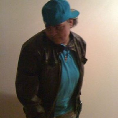Profile Picture of Nini Munch (@JayLTee4) on Twitter