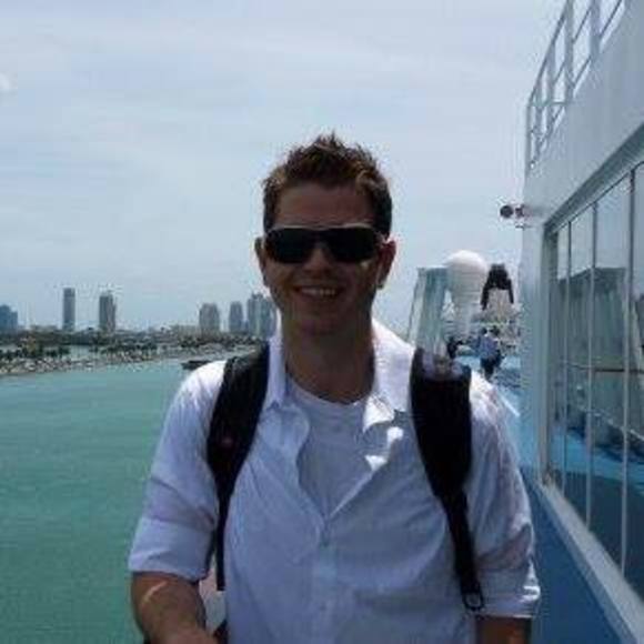Profile Picture of Jon Stuart (@jonstuart617) on Poshmark
