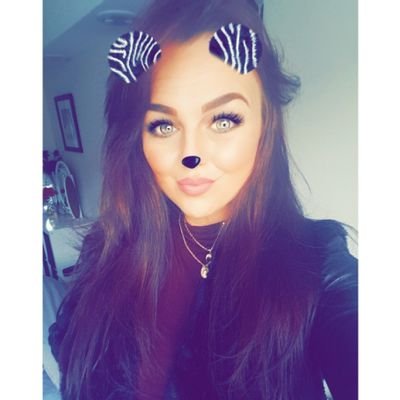 Profile Picture of JeanievonD (@JennaHutton1) on Twitter